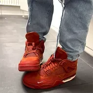 Air Jordan 4