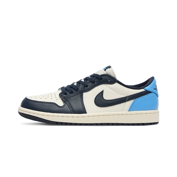 Jordan 1 Low OG Obsidian UNC