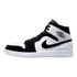 Kép 1/4 - Jordan 1 Mid Diamond Shorts